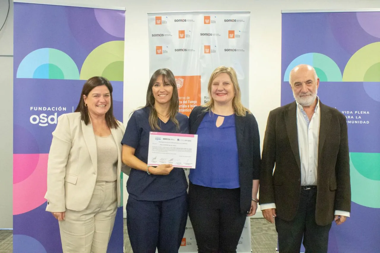 photo_5021577807624080161_y