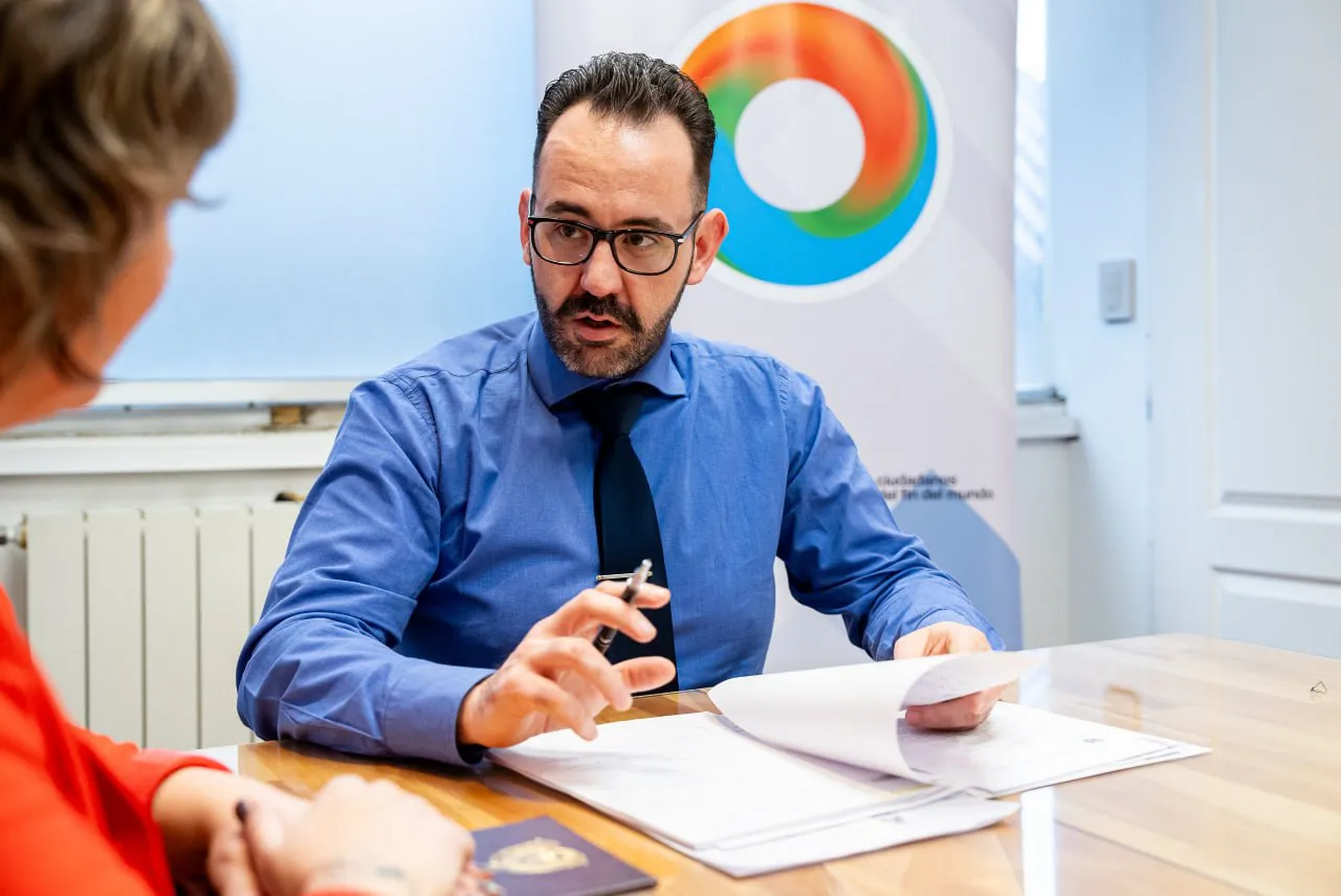 photo_5157084824676797312_y